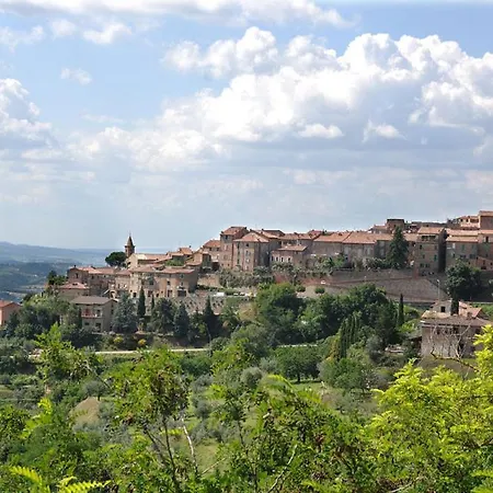 Della Picca Hotel 3*