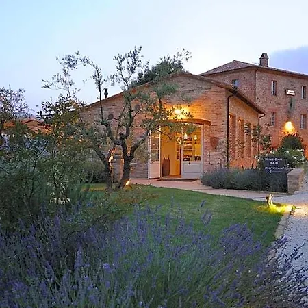 Della Picca Hotel 3*